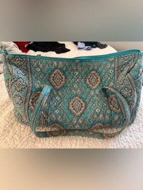 Vera Bradley Large Travel Tote Bag Teal Paisley Print Quilted Weekender